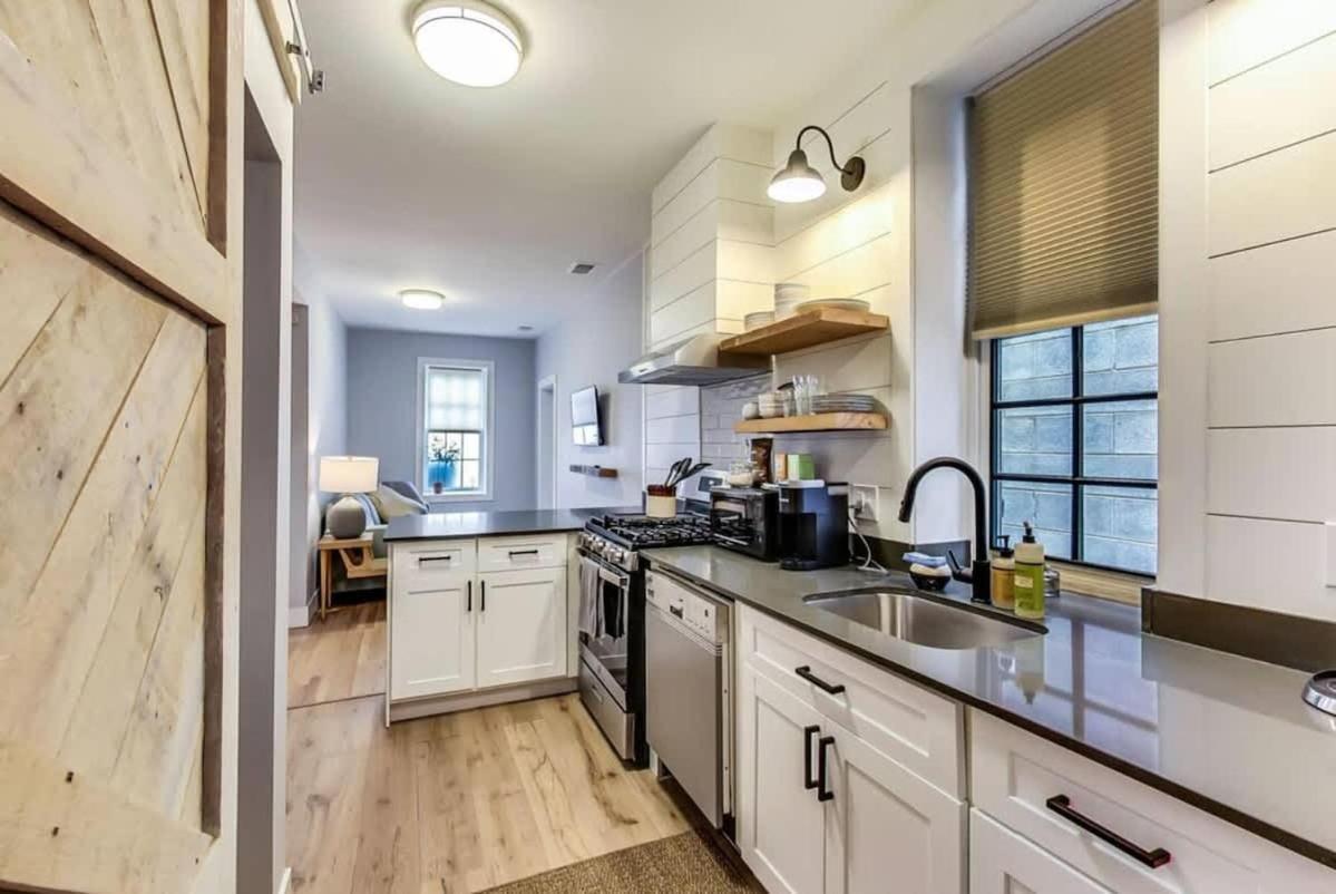 Modern 2Br With Patio & Cozy Space Чикаго Экстерьер фото